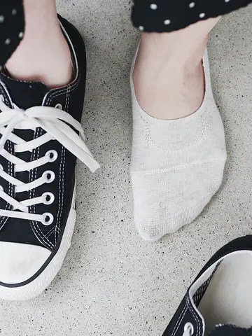 脱げないを追求したクールマックスメッシュカジュアルカバー 靴下屋公式通販 Tabio オンラインストア 送料無料