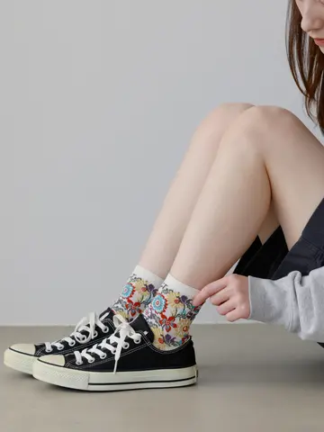 ガーゼ調エスニックフラワーショートソックス