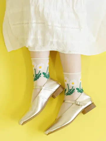 アデリアレトロ×靴下屋 野ばなチュールショートソックス