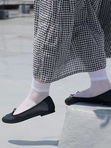 フロートクレープショートソックス