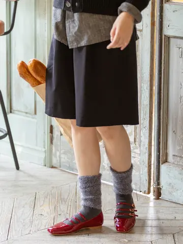 足首ラメシャギーファールーズ