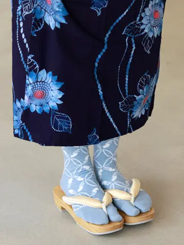 【永楽屋コラボ】七宝兎足袋ソックス