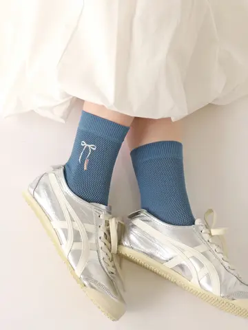 ドライメッシュリボン刺繍ソックス