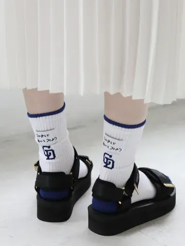 中日ドラゴンズ　ドアラさん直筆文字アメリブソックス