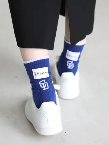 中日ドラゴンズ　ドアラさん直筆文字アメリブソックス