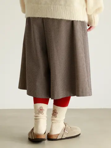 WINTER HOLIDAYワッペン刺繍ソックス