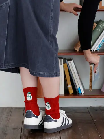 WINTER HOLIDAYワッペン刺繍ソックス