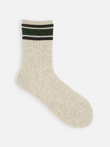 ふわふわクリケットセーター風ソックス