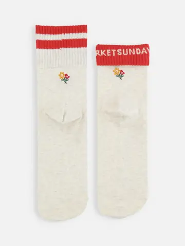 折り返しもできる2本ラインフラワー刺繍ソックス