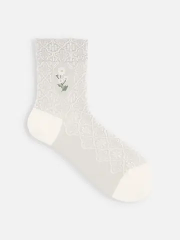 お花刺繍フロートソックス