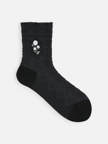 お花刺繍フロートソックス