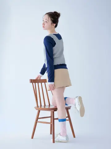 レイヤードバイカラーミディ丈ソックス