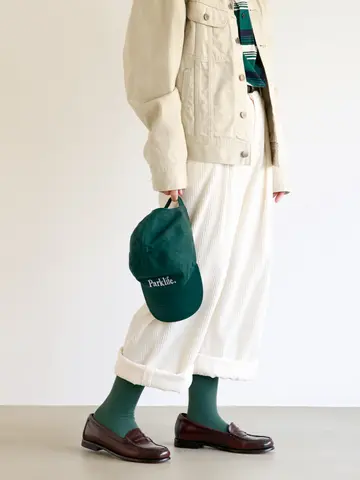 無地ハイソックス