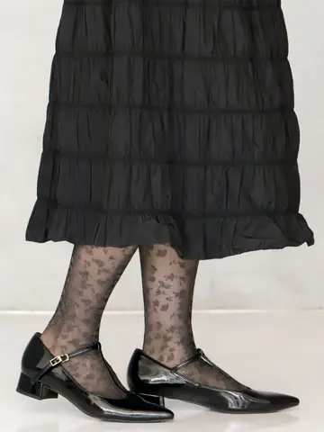 リーフ柄ハイソックス