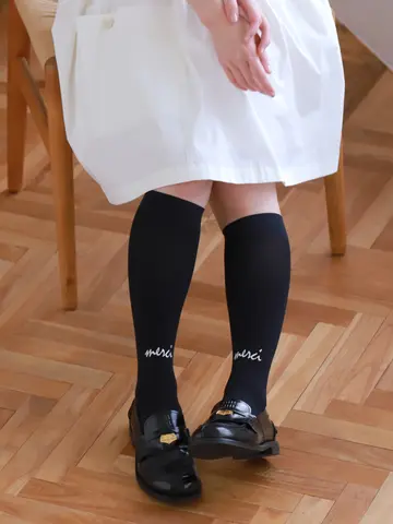 メッセージ刺繍ハイソックス