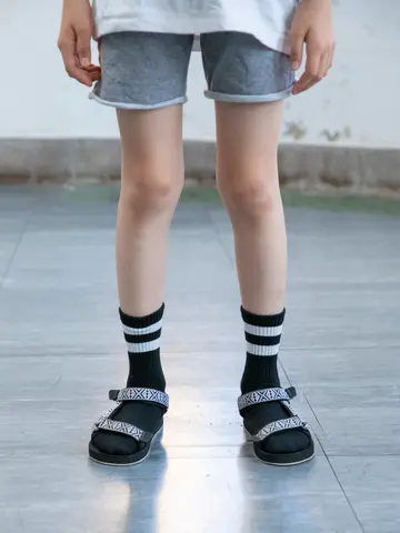 【キッズ】表糸コットン100%で毛玉が出来にくい:ラインソックス16~18cm