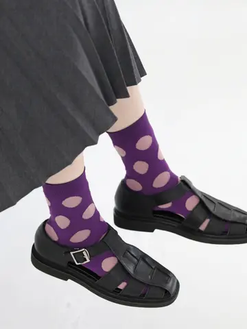 カットソービッグドット柄ショートソックス