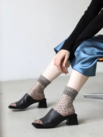 シアードットショートソックス