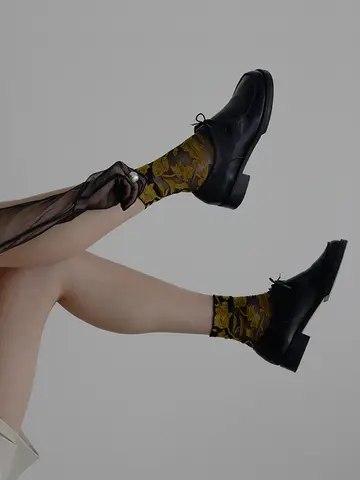 【AMERI×Tabio】SOFT FLOWER DESIGN SOCKS