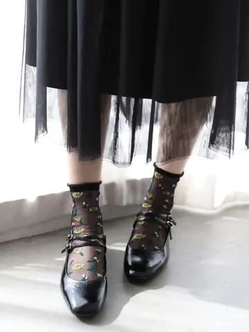 シアーフローラルショートソックス