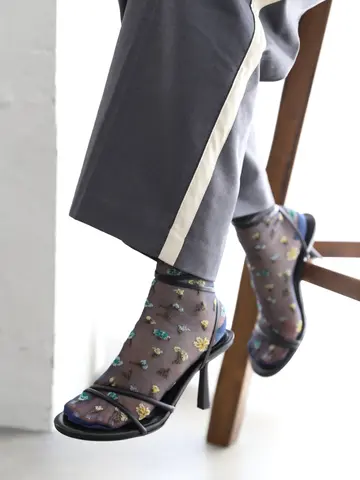 シアーフローラルショートソックス