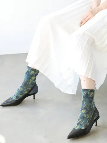 綿麻クレープにじみフラワーフロートショートソックス