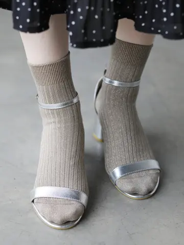 ソリストマナ4×2リブショートソックス