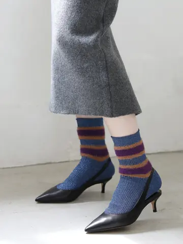 ラメリブモールボーダーショートソックス