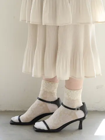 冷感レースフラワーフロートショートソックス