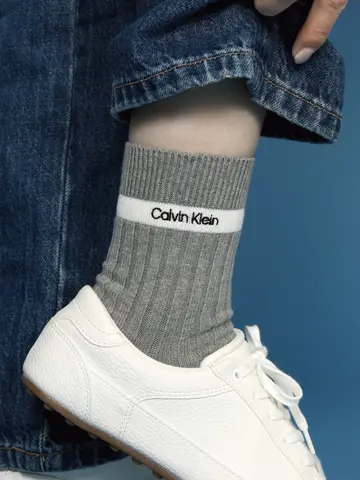 Calvin Klein 刺繍ラインショートソックス