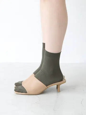 【定番】ソフトナイロンリブショートソックス