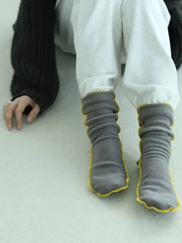 縫製フリースソックス