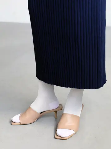 薄手ラメハイソックス