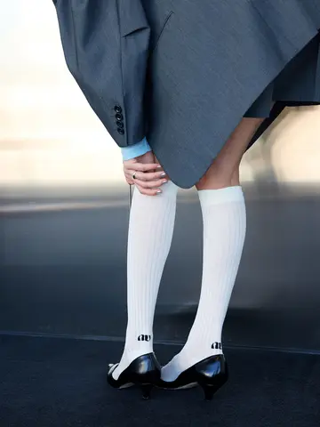 【Ameri×Tabio】HEEL LOGO LONG SOCKS