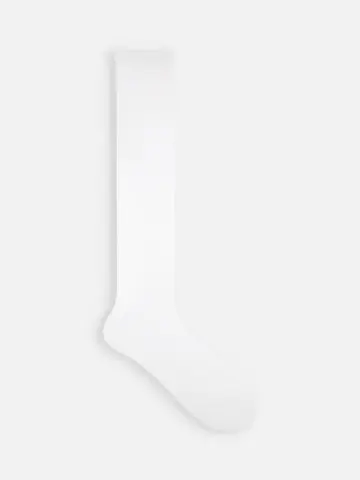 YANUKコラボシアールーズハイソックス