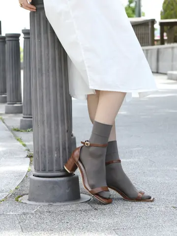 【WEB限定・冷感ドライ】素足のように履けて、脱いでも素肌のまま。無駄のないソックス。