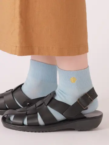 【3足1,386円】ヒトデ＆フェザー刺繍ショートソックス