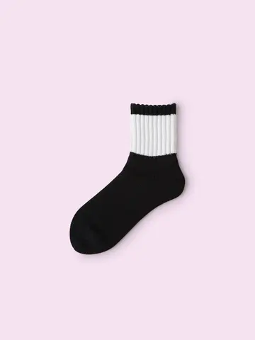 【3足¥1,100】アメリブ太ラインショートソックス