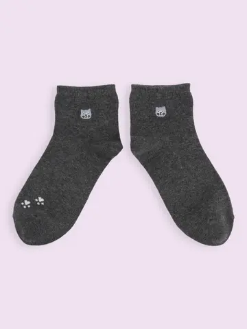 【3足1,386円】にゃんこ刺繍ショートソックス