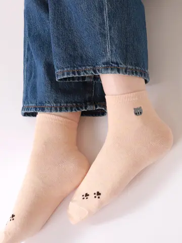 【3足1,386円】にゃんこ刺繍ショートソックス