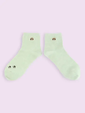 【3足1,386円】にゃんこ刺繍ショートソックス