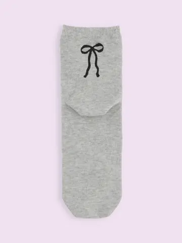 【3足1,386円】バックリボン刺繍ショートソックス