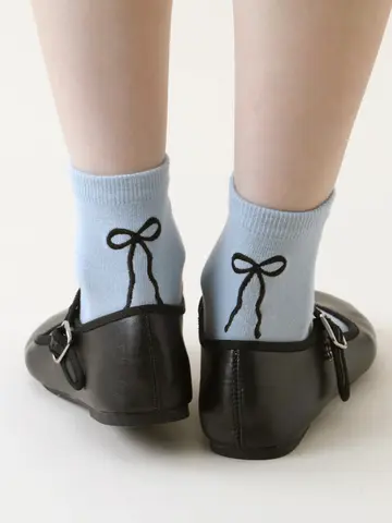 【3足1,386円】バックリボン刺繍ショートソックス