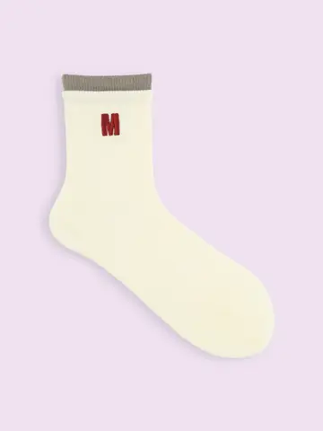 【3足1,386円】レイヤード風アルファベット刺繍ショートソックス