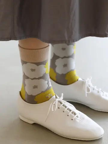 【Wpc.Patterns×靴下屋】ピオニロークルー