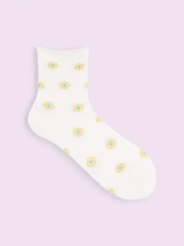 【靴下屋fam】ゴム口ゆったりくるくるワッフル花柄ショートソックス