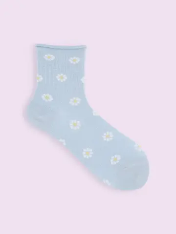 【靴下屋fam】ゴム口ゆったりくるくるワッフル花柄ショートソックス