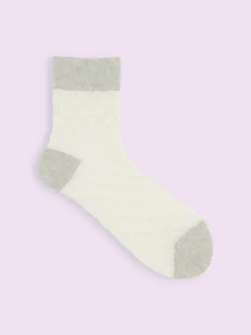 【靴下屋fam】ゴム長タイルフロートショートソックス