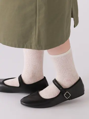 【3足1,386円】レーシーフラワーメッシュソックス