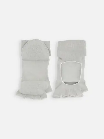 【快脚Labo】スペーサーファブリック指切りフロントオープンショートソックス